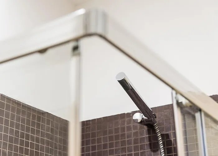 Guestready - Sunny Terrace In Downtown *