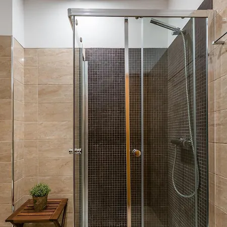 Guestready - Sunny Terrace In Downtown * Porto
